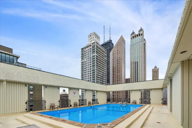 $4,900 | 100 East Bellevue Place, Unit 25C, Chicago, IL 60611