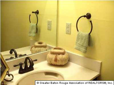 5029 Claycut Road, Unit 3 Baton Rouge, LA 70806 - Photo 6 of 8 Gallery Image 6