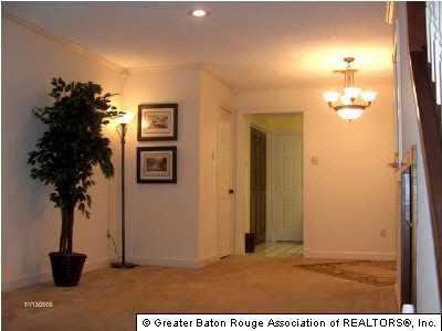 5029 Claycut Road, Unit 3 Baton Rouge, LA 70806 - Photo 7 of 8 Gallery Image 7