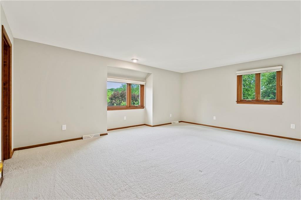 471 Manordale Road Pittsburgh, PA 15241 - Photo 18 of 37 Gallery Image 18