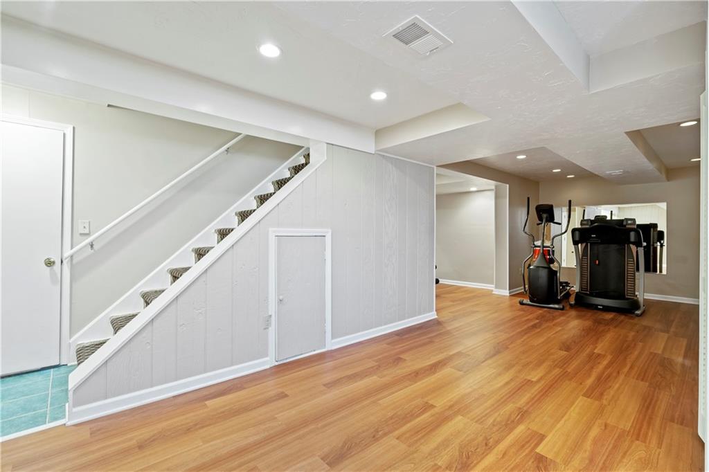 471 Manordale Road Pittsburgh, PA 15241 - Photo 24 of 37 Gallery Image 24