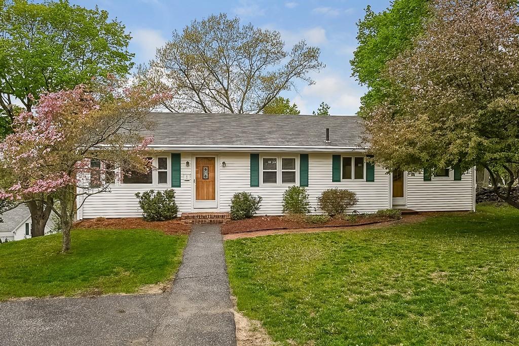 82 High Street Hudson, MA 01749 - Photo 1 of 25 Gallery Image 1