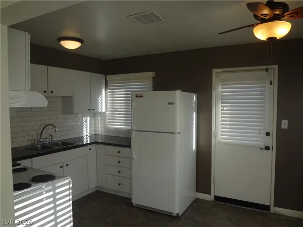 $1,750 | 58 Lowery Street, Henderson, NV 89015