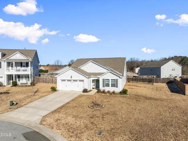 $494,500 | 1009 Morgan Point Court, Fuquay-Varina, NC 27526