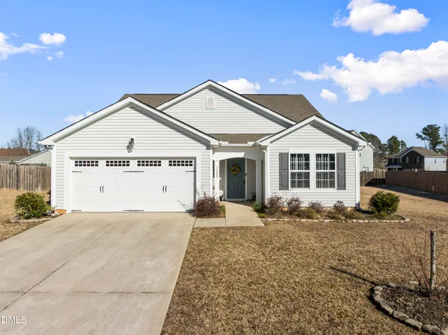 $494,500 | 1009 Morgan Point Court, Fuquay-Varina, NC 27526