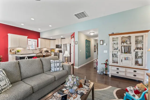 $494,500 | 1009 Morgan Point Court, Fuquay-Varina, NC 27526