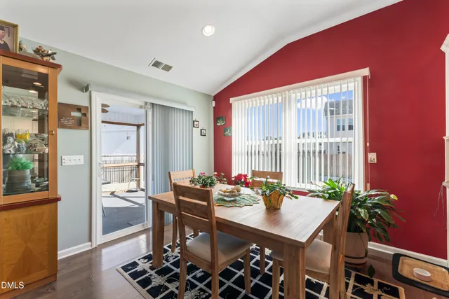 $494,500 | 1009 Morgan Point Court, Fuquay-Varina, NC 27526