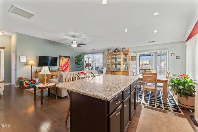 $494,500 | 1009 Morgan Point Court, Fuquay-Varina, NC 27526