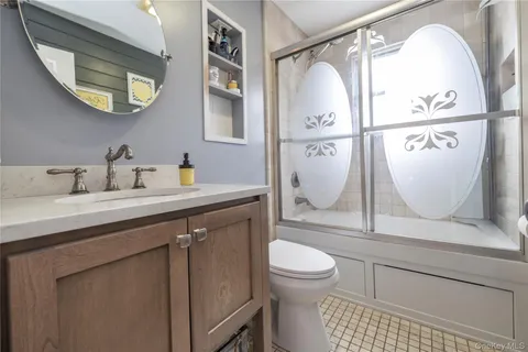 $749,988 | 851 Elmwood Road, West Babylon, NY 11704