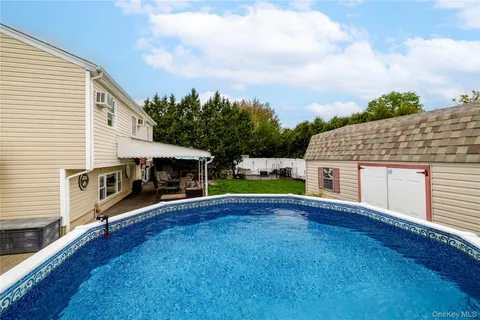 $749,988 | 851 Elmwood Road, West Babylon, NY 11704