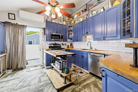 $749,988 | 851 Elmwood Road, West Babylon, NY 11704
