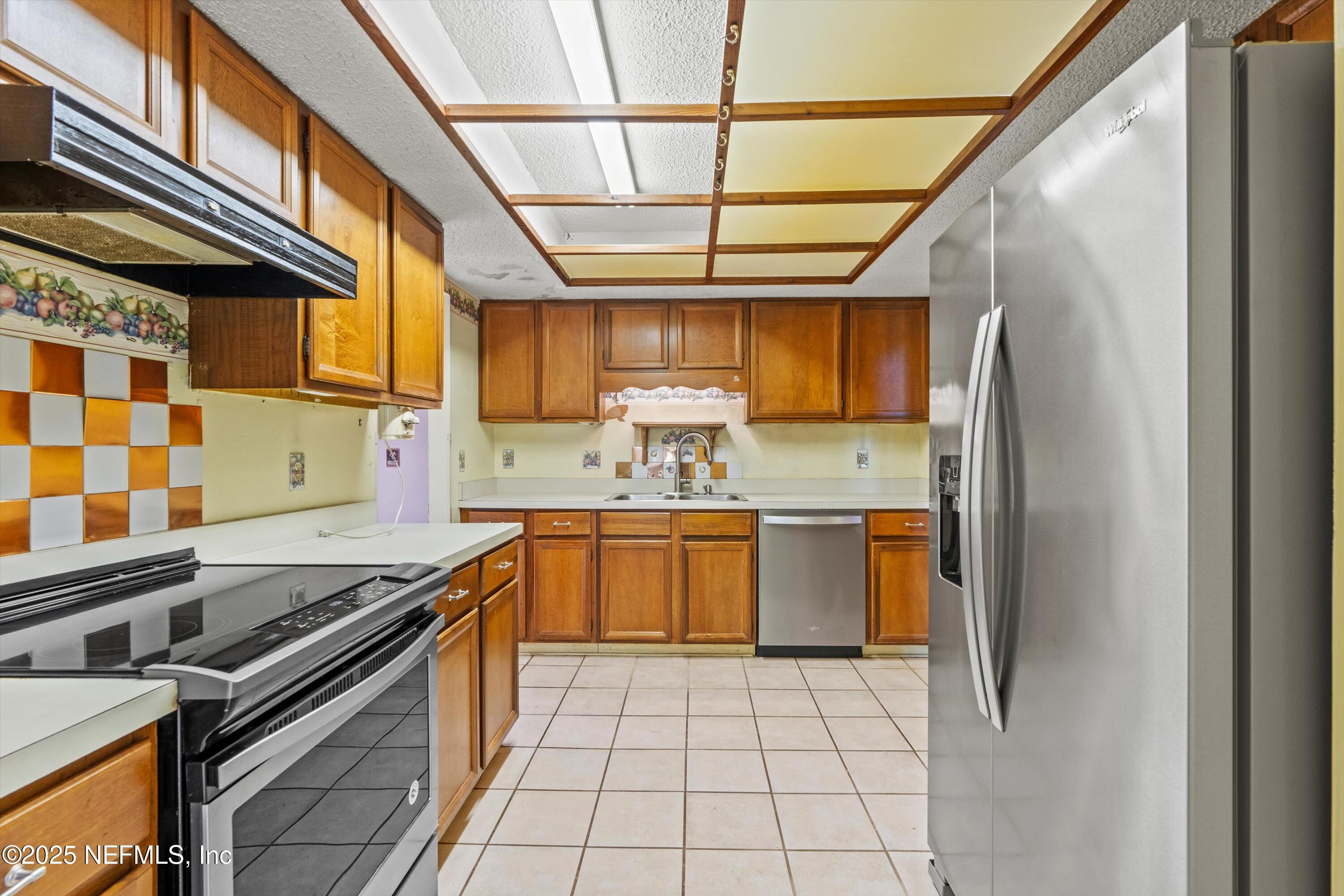 1083 Kings Road Neptune Beach, FL 32266 - Photo 6 of 22 Kitchen