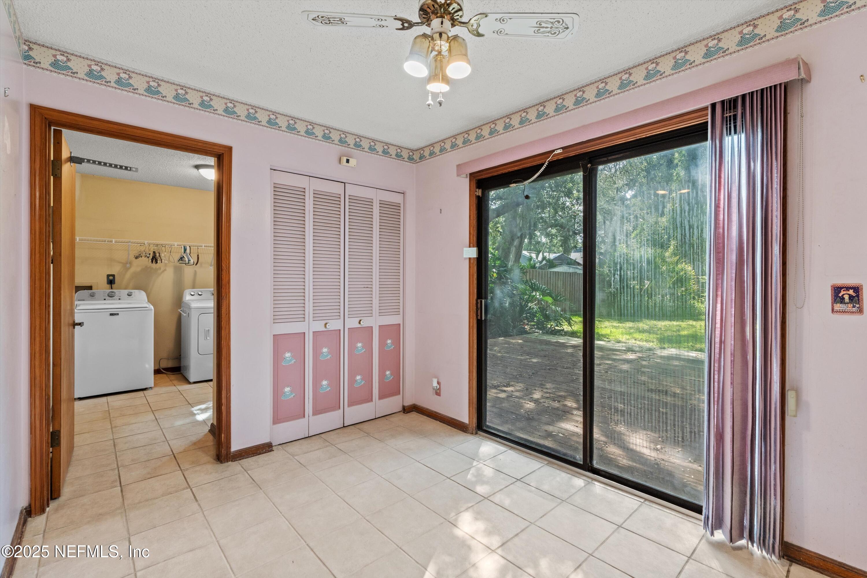 1083 Kings Road Neptune Beach, FL 32266 - Photo 8 of 22 Dining area