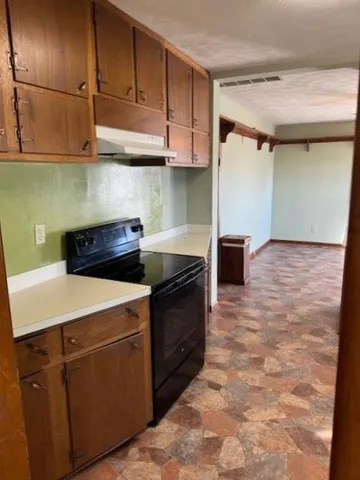 $215,000 | 4701 Main Street, Parsons, KS 67357