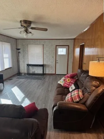 $215,000 | 4701 Main Street, Parsons, KS 67357