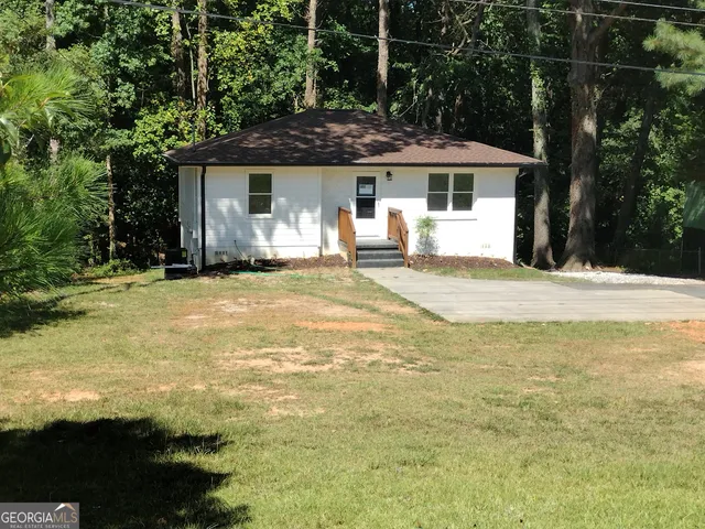 $479,900 | 3543 South Cobb Drive Southeast, Smyrna, GA 30080