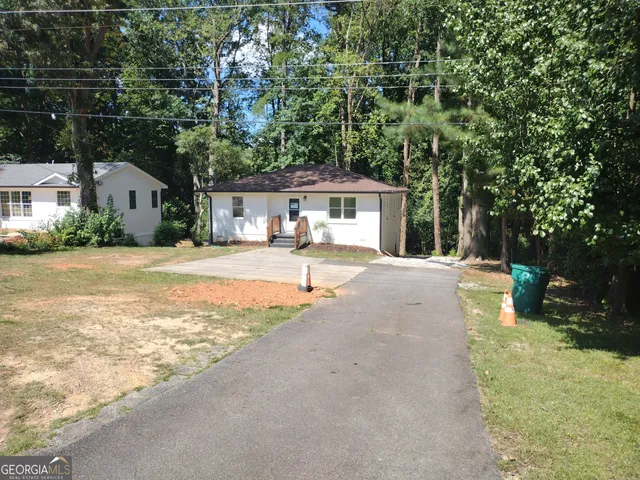 $479,900 | 3543 South Cobb Drive Southeast, Smyrna, GA 30080