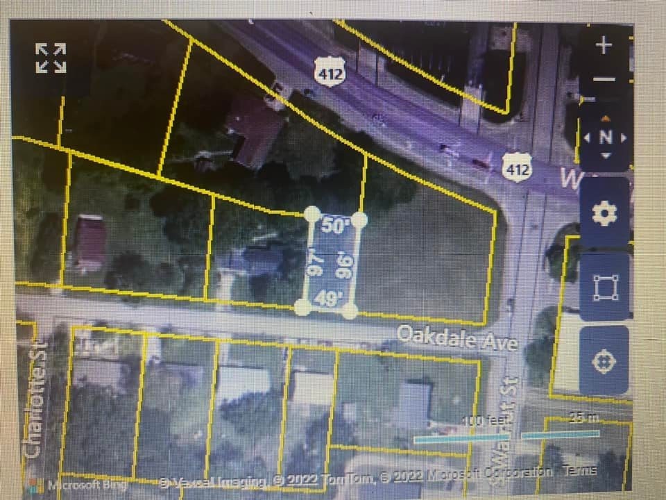 8 South Walnut Street Hohenwald, TN 38462 - Photo 2 of 7 a view of an outdoor space