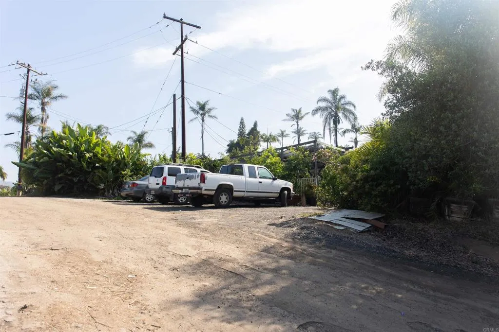 3129 Reche Fallbrook, CA 92028 - Photo 15 of 36 a car parked on the side of the road