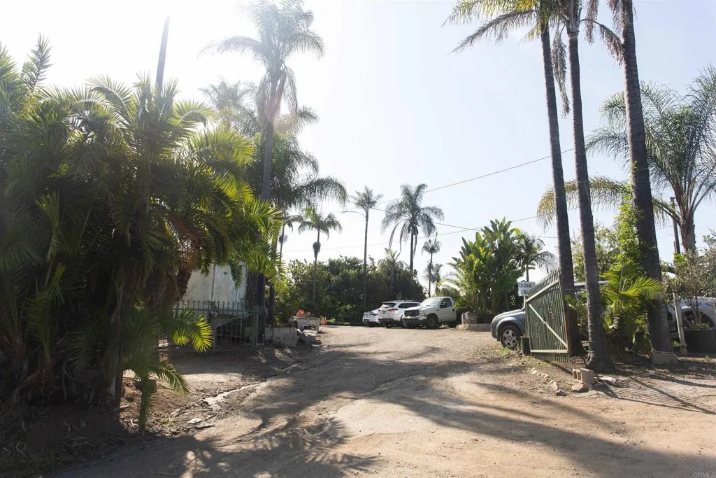 3129 Reche Fallbrook, CA 92028 - Photo 23 of 36 a view of a park with plants