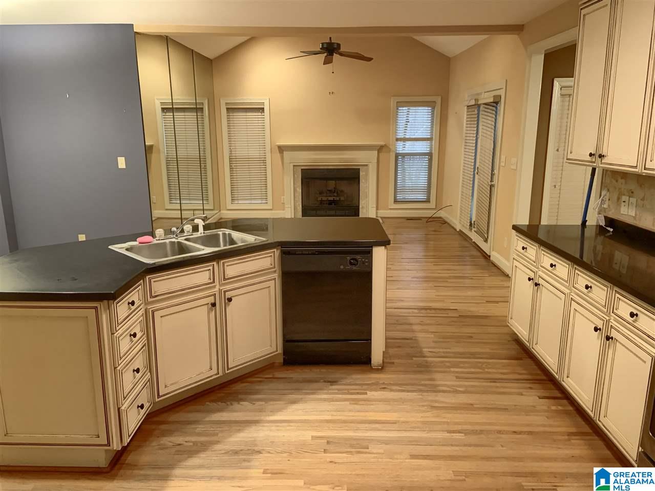 1619 Quail Ridge Drive Gardendale, AL 35071 - Photo 18 of 35