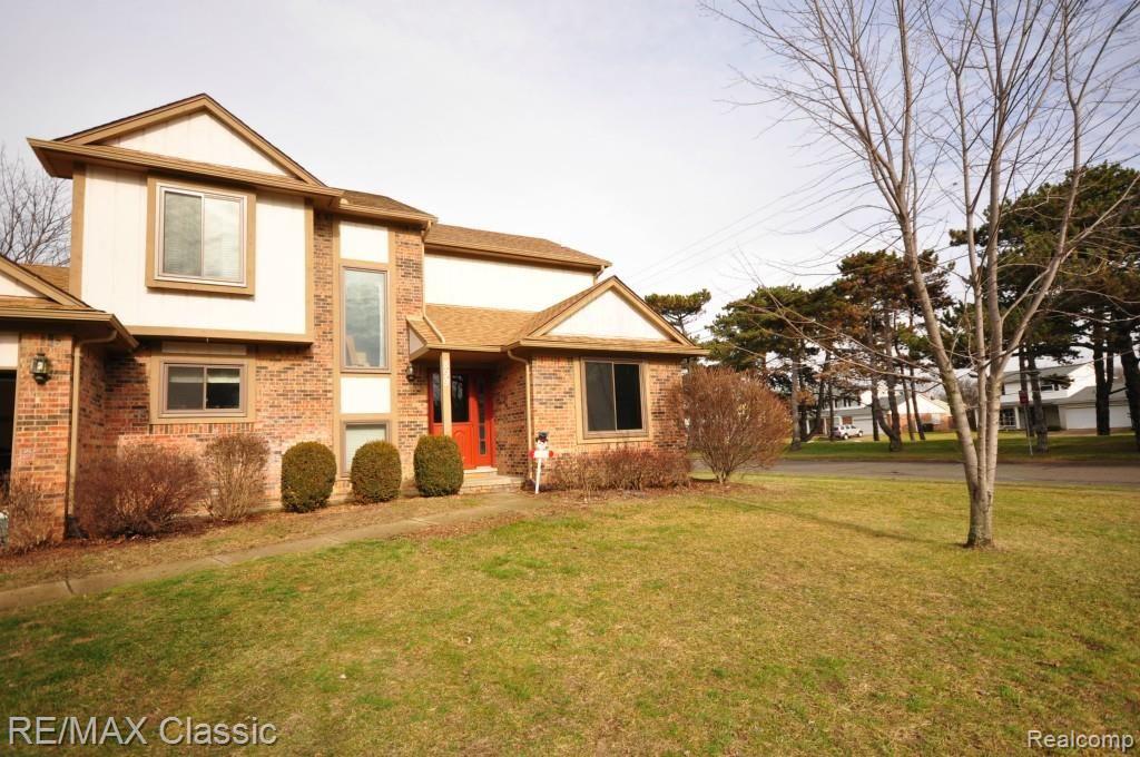 899 Lion Street Rochester, MI 48307 - Photo 1 of 1 DSC_3186.jpg