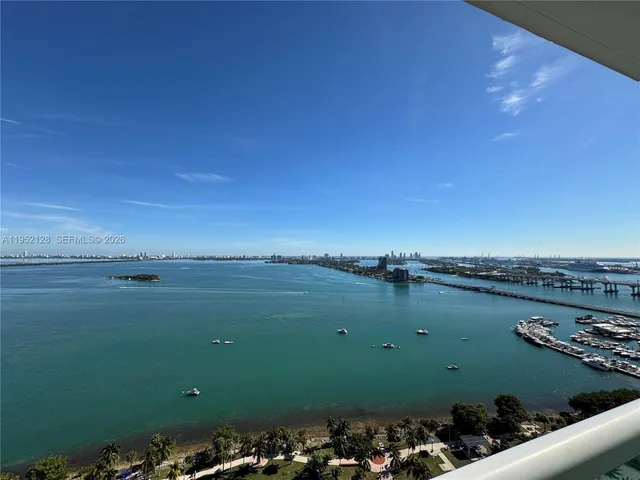 $4,090 | 1800 North Bayshore Drive, Unit 2903, Miami, FL 33132
