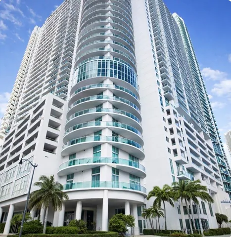 $4,090 | 1800 North Bayshore Drive, Unit 2903, Miami, FL 33132