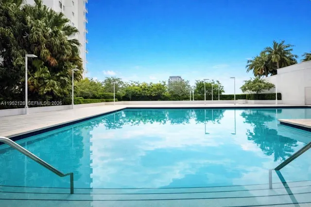 $4,090 | 1800 North Bayshore Drive, Unit 2903, Miami, FL 33132