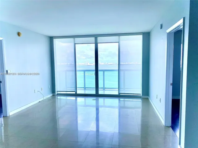 $4,090 | 1800 North Bayshore Drive, Unit 2903, Miami, FL 33132