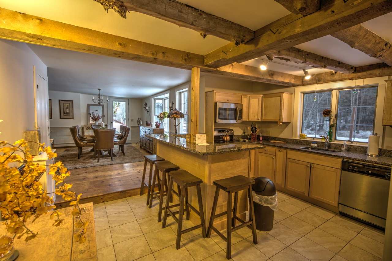 2033 South Road Woodstock, VT 05091 - Photo 5 of 18