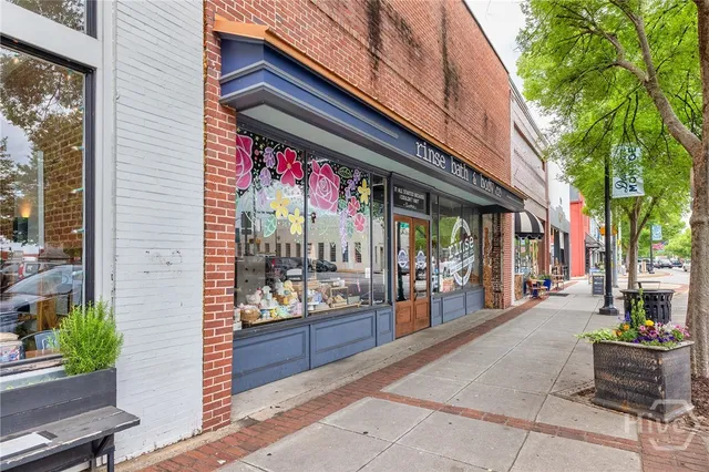 $519,775 | 144 Tomahawk Trail, Good Hope, GA 30641