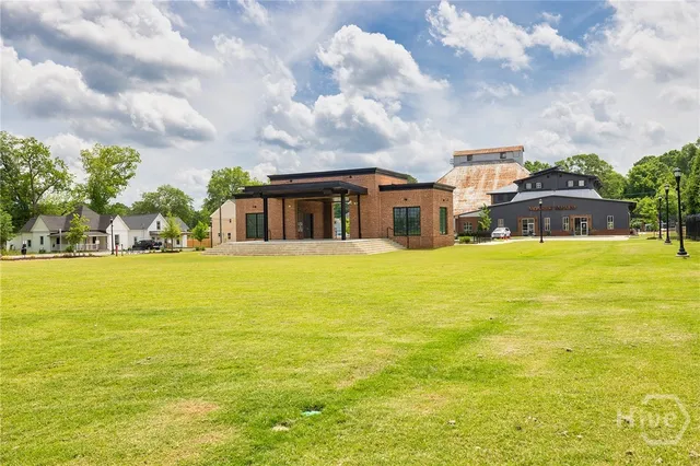 $519,775 | 144 Tomahawk Trail, Good Hope, GA 30641