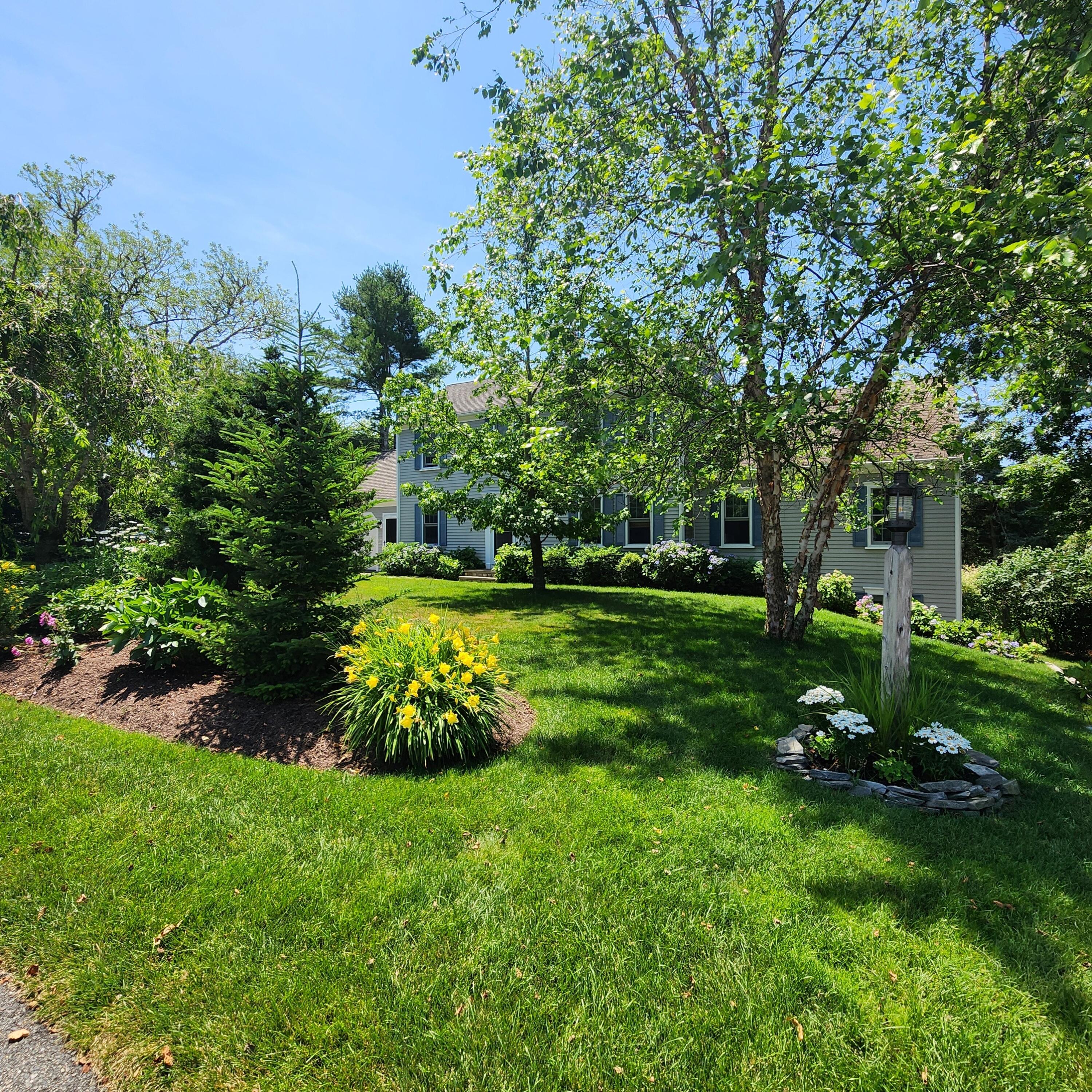 143 Abbey Gate Road Cotuit, MA 02635 - Photo 48 of 51 right side