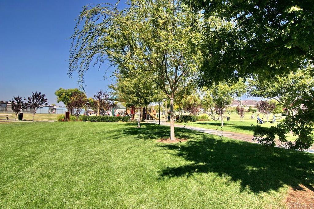 8 Potters Bend Ladera Ranch, CA 92694 - Photo 39 of 42 a view of yard with green space