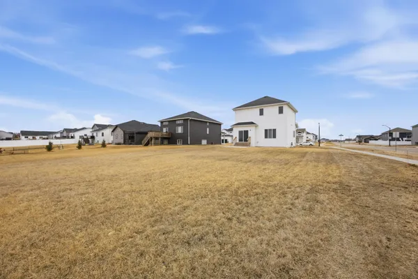 $419,000 | 6683 28th Street South, Fargo, ND 58104