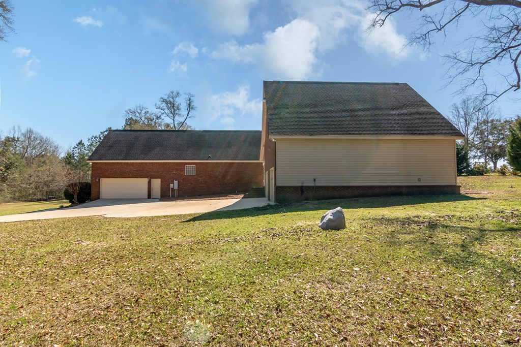 316 Spring Hill Road Dothan, AL 36301 - Photo 5 of 61