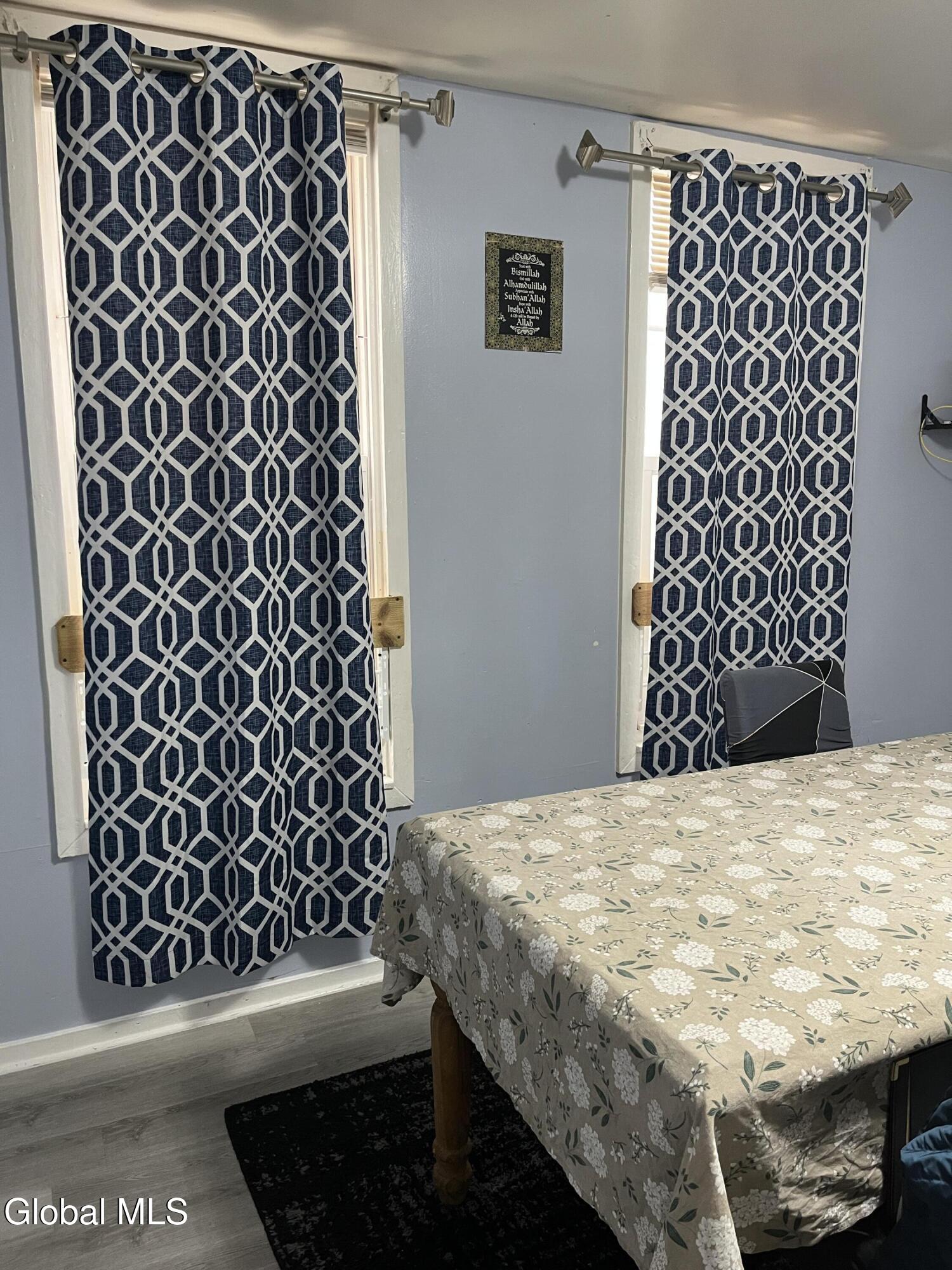 748 Eastern Avenue Schenectady, NY 12308 - Photo 21 of 34 IMG_9093