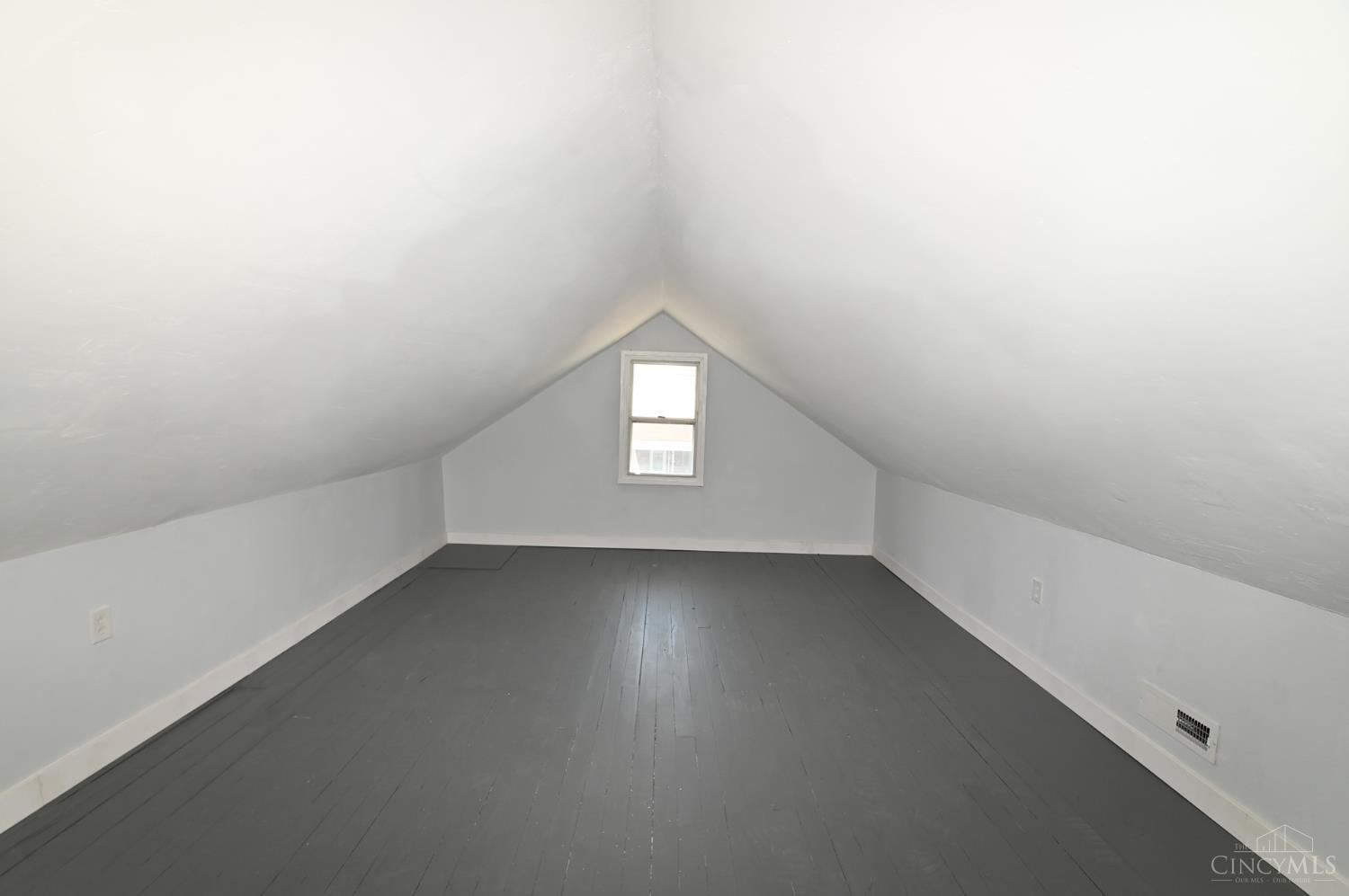 5702 Hunter Avenue Norwood, OH 45212 - Photo 21 of 30
