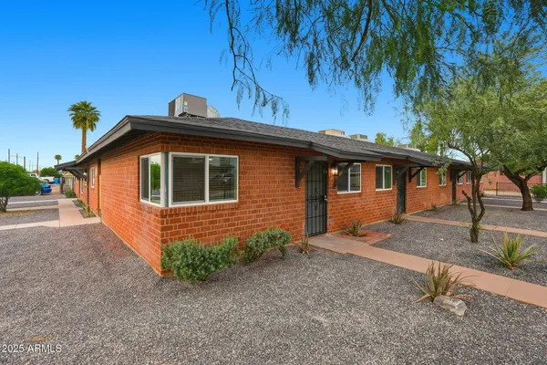 $995 | 1801 North 18th Street, Unit MULTIPLE, Phoenix, AZ 85006
