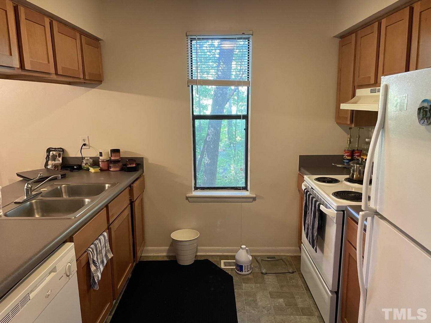 5371 Wayne Street Raleigh, NC 27606 - Photo 7 of 18 Gallery Image 7