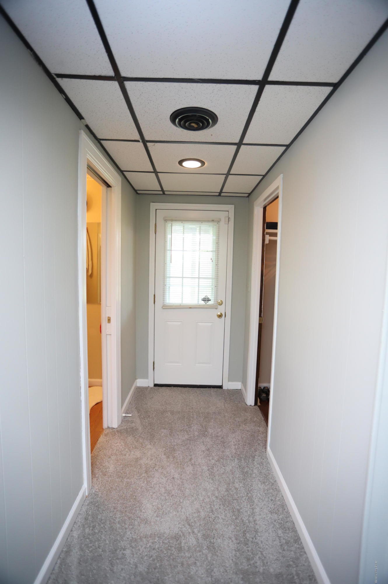 9528 Fairground Road Louisville, KY 40291 - Photo 36 of 55 hall to patio