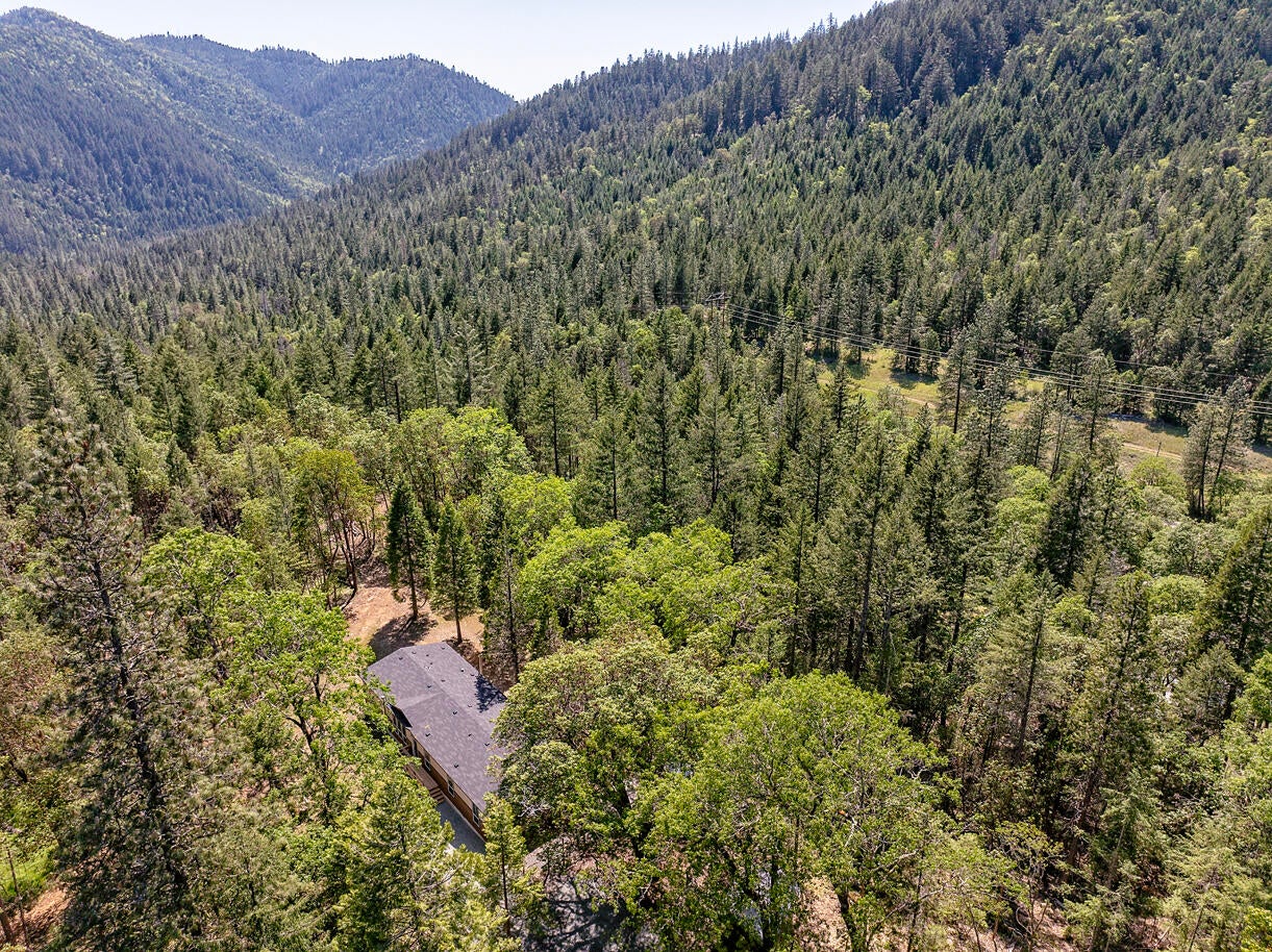 646 Winona Road Grants Pass, OR 97526 - Photo 38 of 40 DJI_20240513145543_0153_D copy