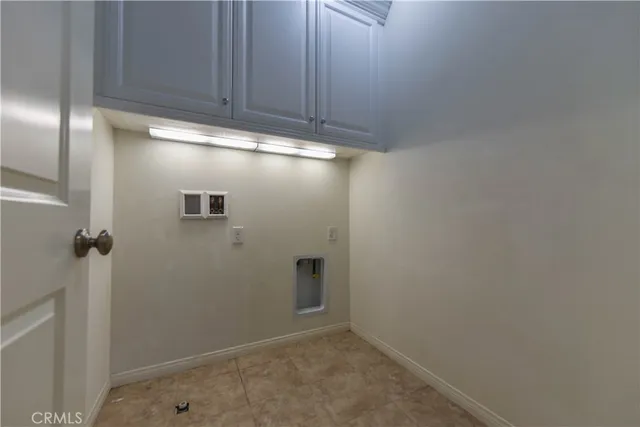 a view of an outdoor space