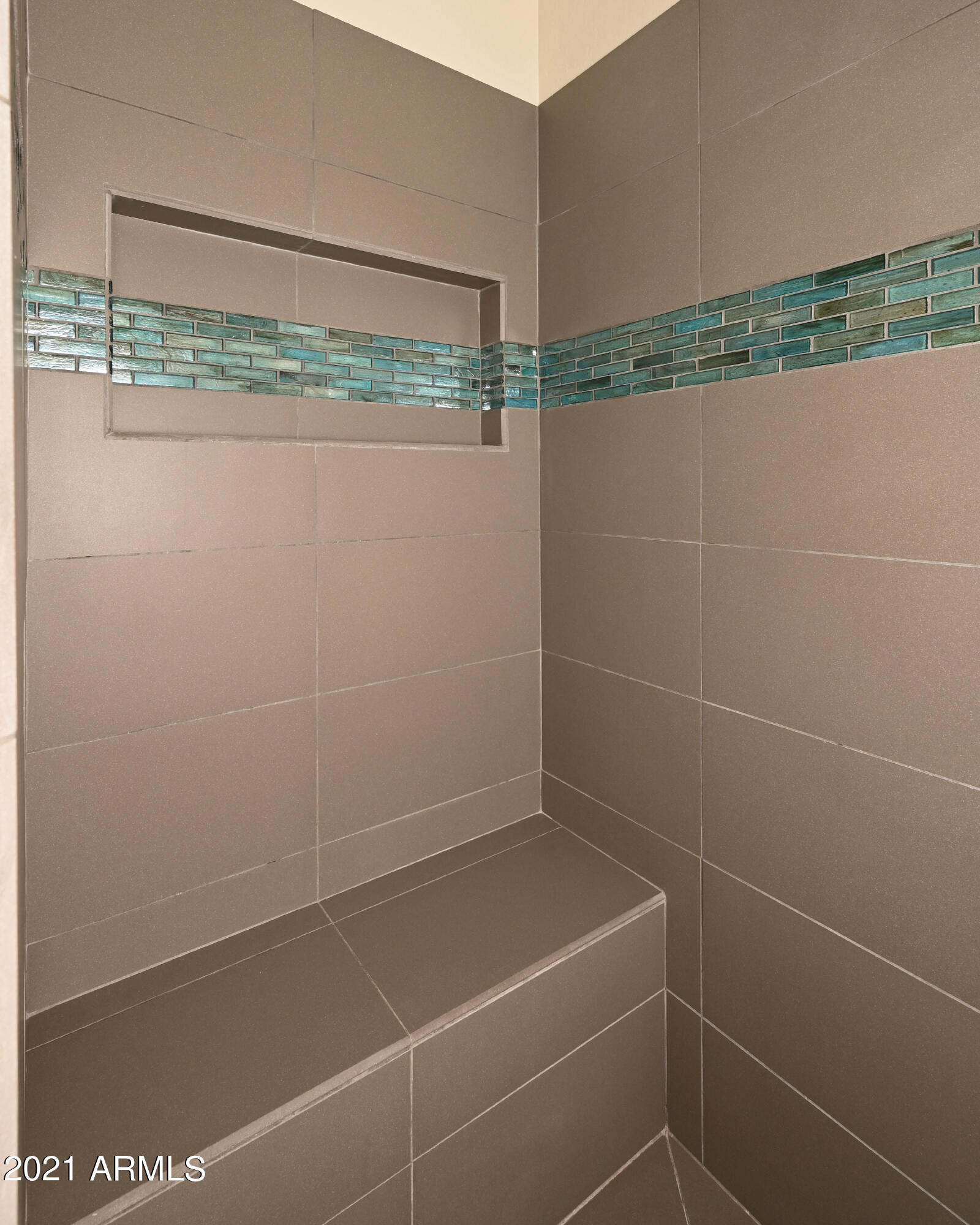 4522 East Sleepy Ranch Road Cave Creek, AZ 85331 - Photo 32 of 53 Owner's Shower