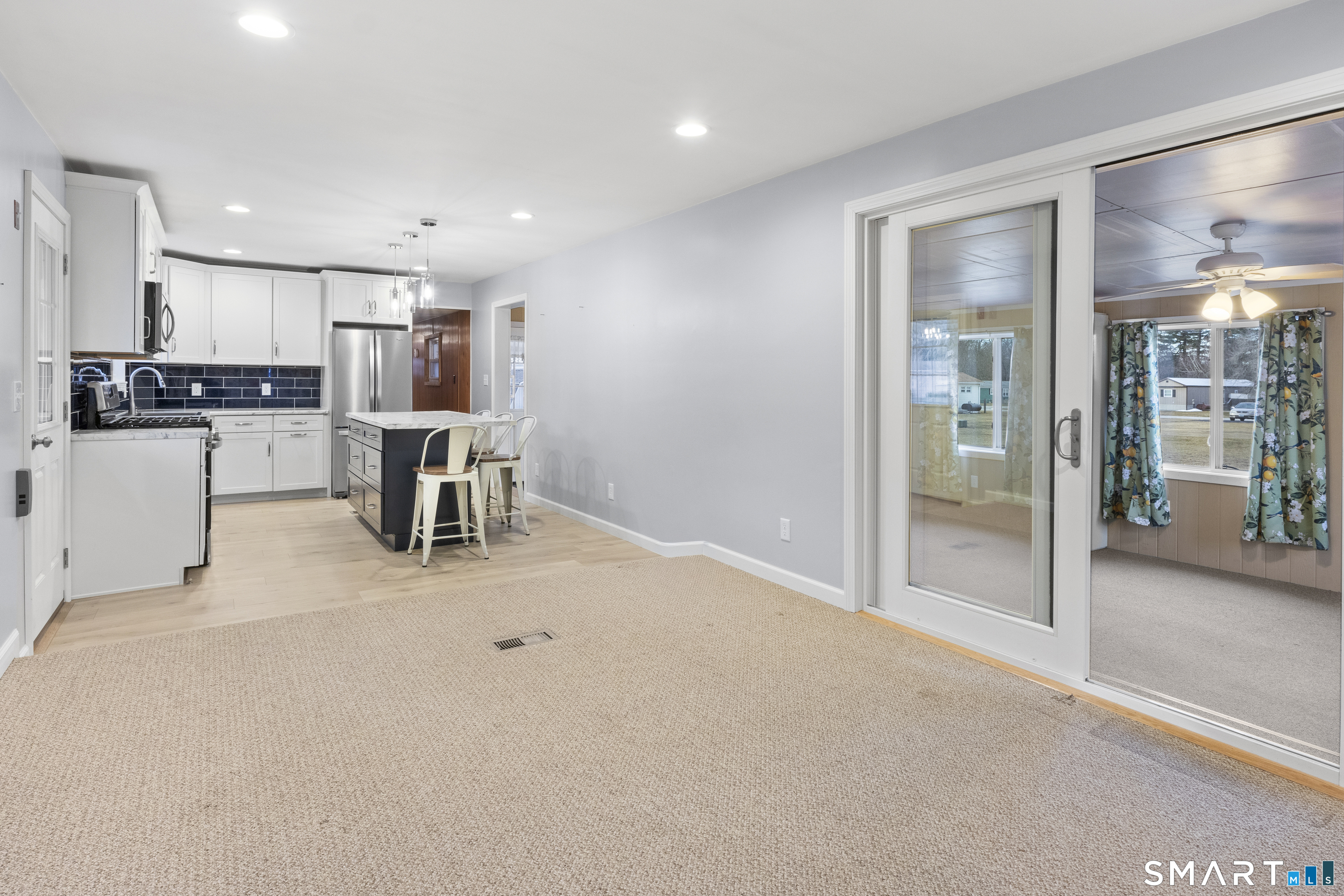 67 Breezy Lane Thompson, CT 06262 - Photo 8 of 31