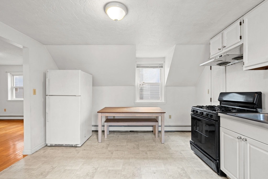 8 Walnut Street, Unit 2 Quincy, MA 02171 - Photo 8 of 15