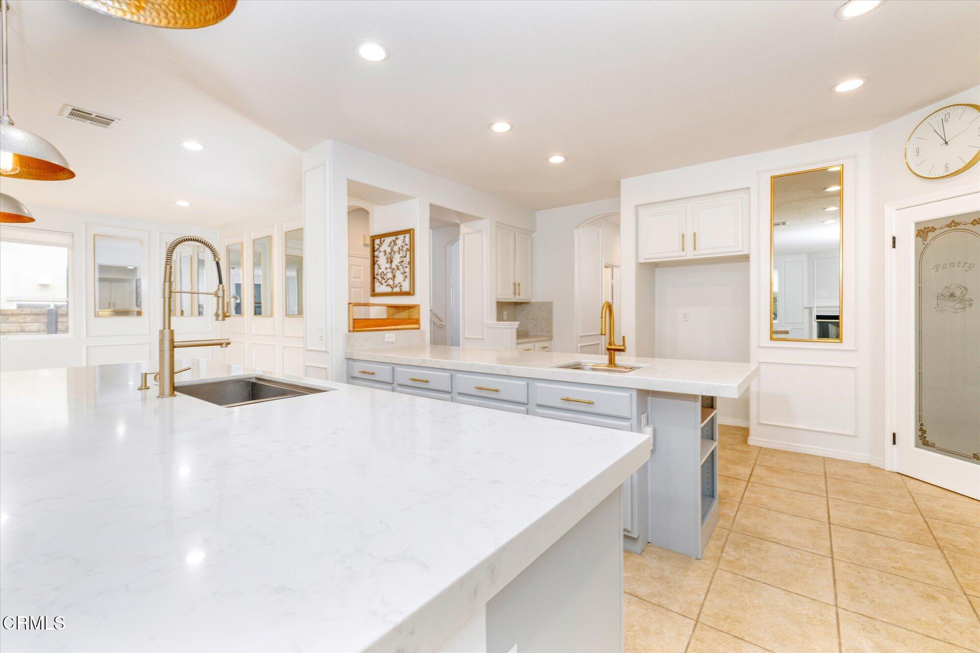 23839 Rio Ranch Way Valencia, CA 91354 - Photo 20 of 57 20-023_Rio Ranch Way_050325