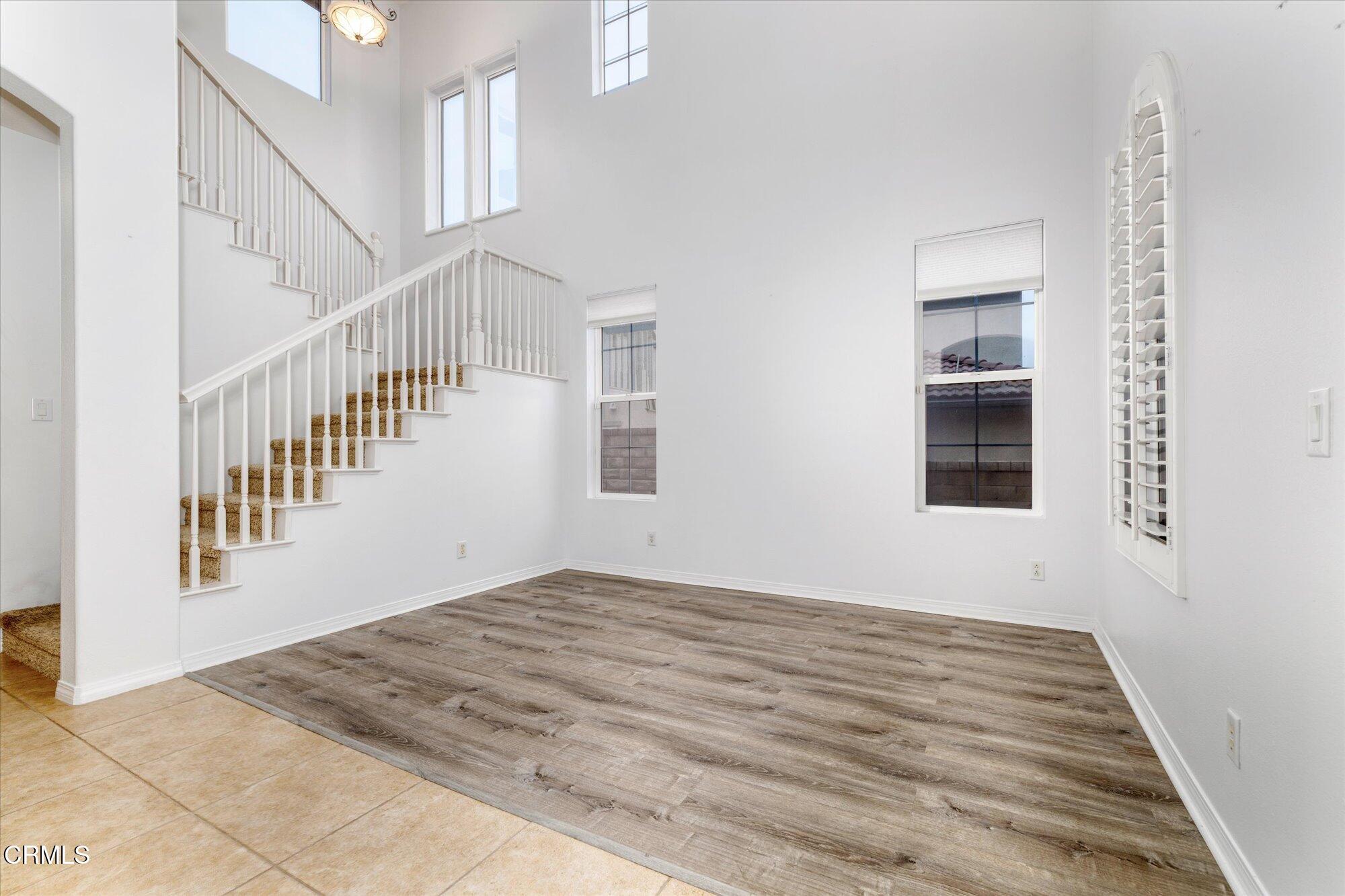 23839 Rio Ranch Way Valencia, CA 91354 - Photo 8 of 57 09-012_Rio Ranch Way_050325