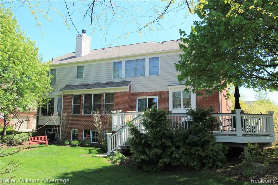 17221 Orchard Ridge Road Northville, MI 48168 - Photo 41 of 42 Deck.jpg